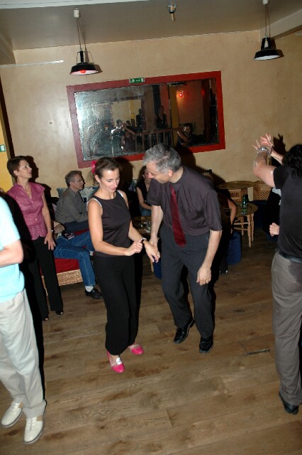 min 2006 10 03 latino 093